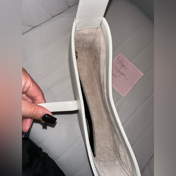 LE 5 À 7 Hobo Bag in White - Saint Laurent - Brand New! - Picture 9 of 9